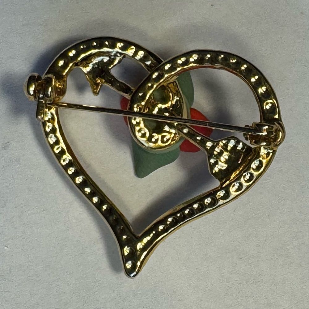 Gold Heart Brooch with Red Roses - Picture 2 of 2